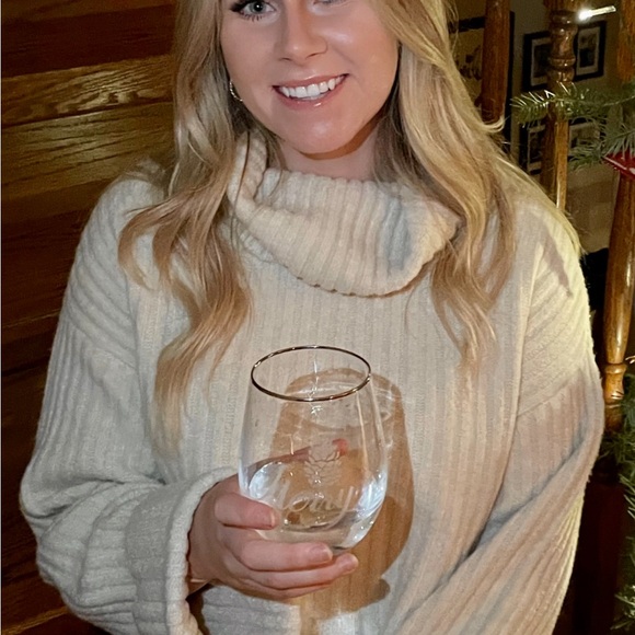 Dynamite Cream Ribbed Knit Sweater - Picture 4 of 4